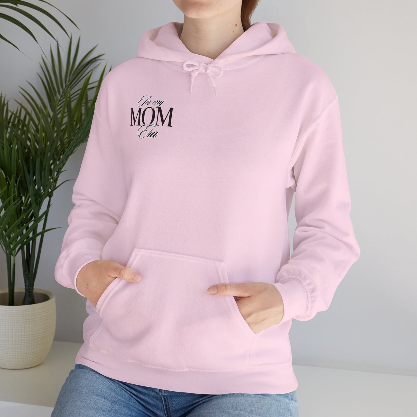 Personalized Mom Hoodie - Gift for Mom - Cozy Unisex Heavy Blend Sweatshirt
